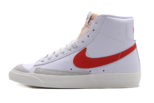Αθλητικά Παπούτσια Nike Blazer Mid 77